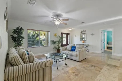 6454 Beechwood Avenue Sarasota FL 34231