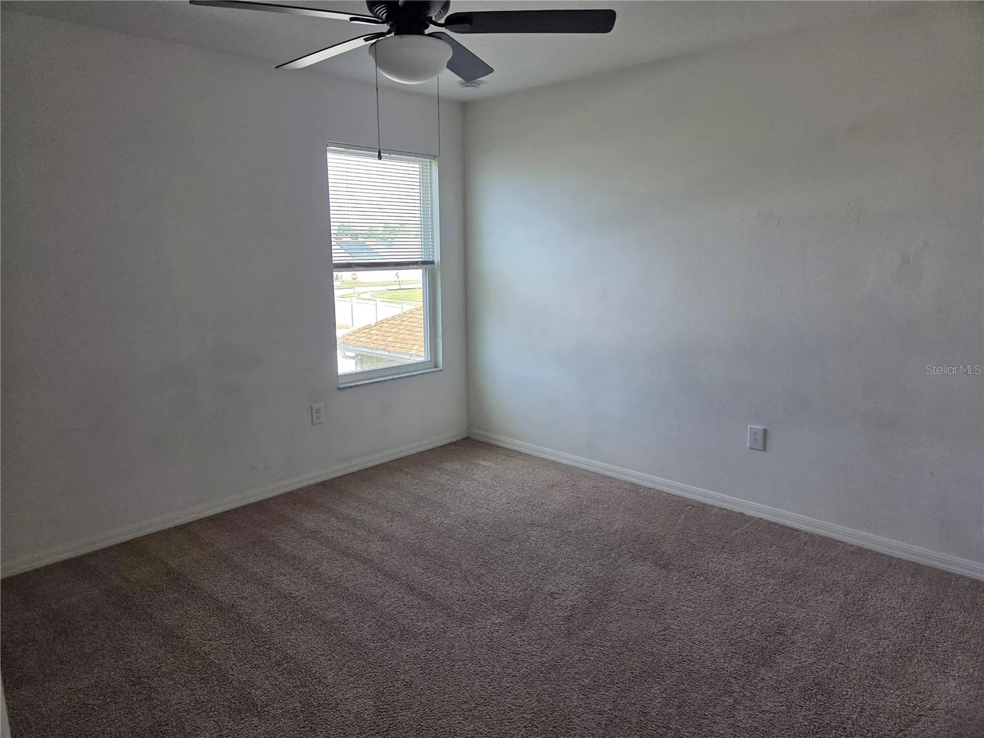 5040 Beauclair Street Kissimmee FL 34758