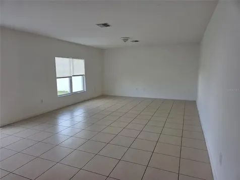 5040 Beauclair Street Kissimmee FL 34758