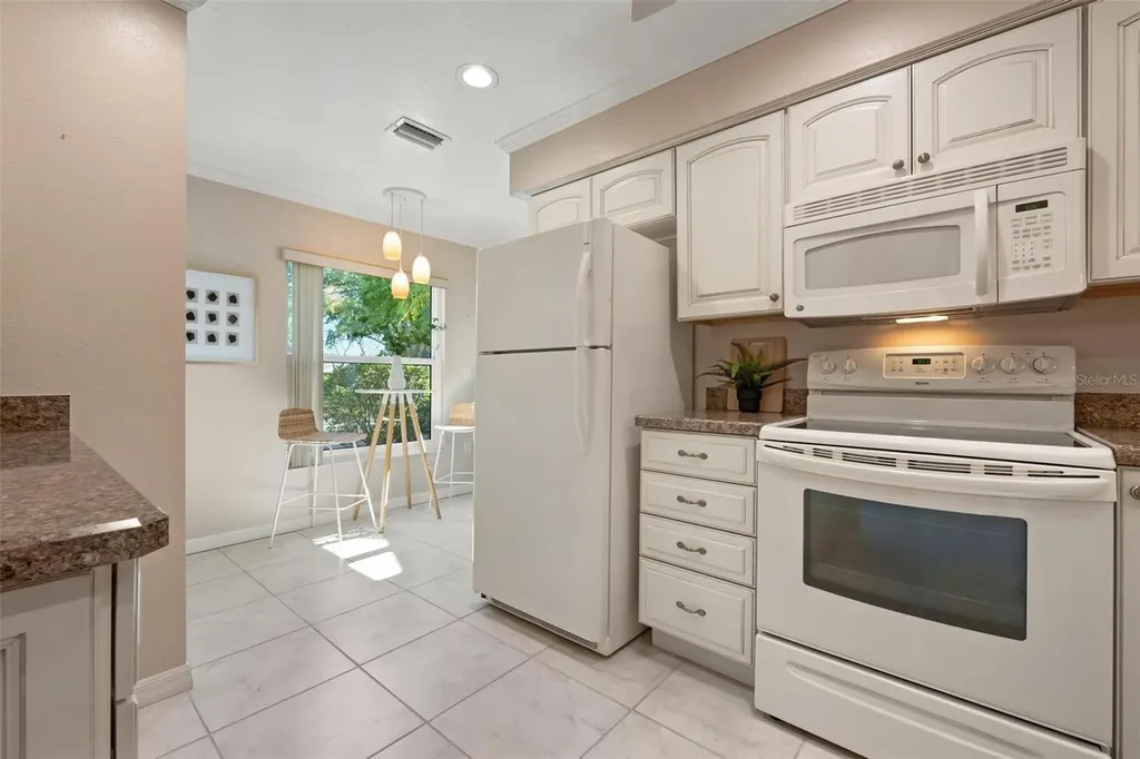 3320 Tallywood Court Sarasota FL 34237