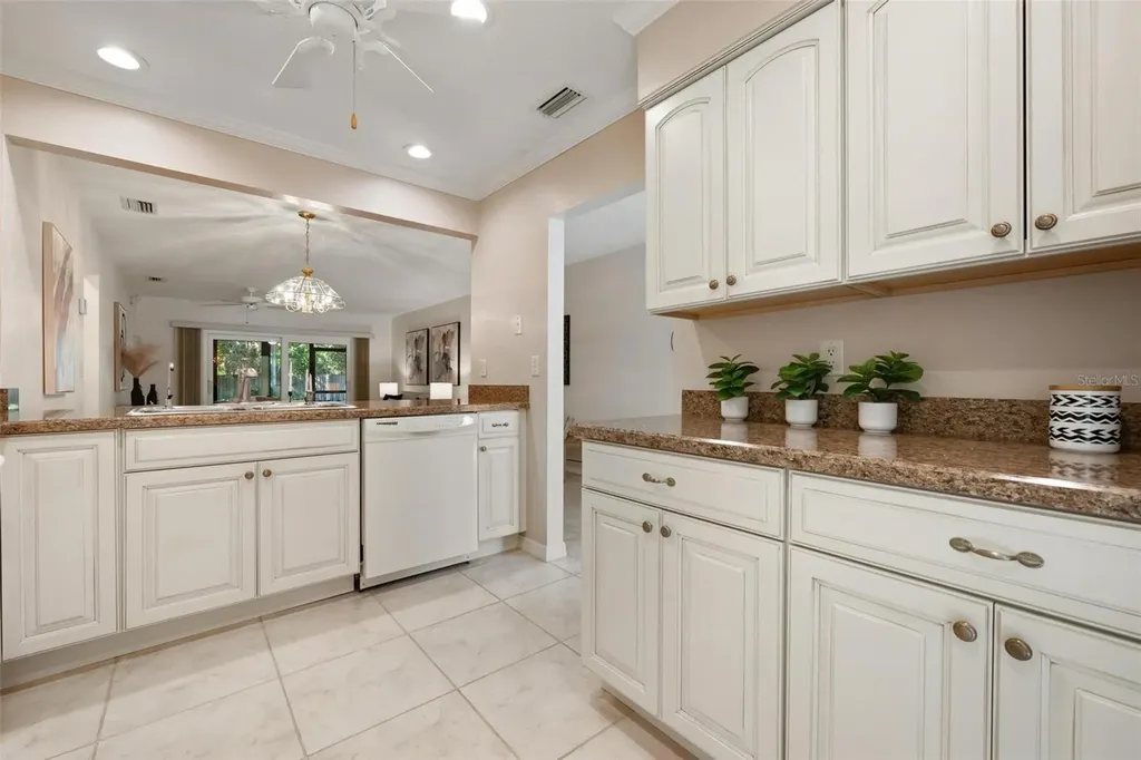 3320 Tallywood Court Sarasota FL 34237
