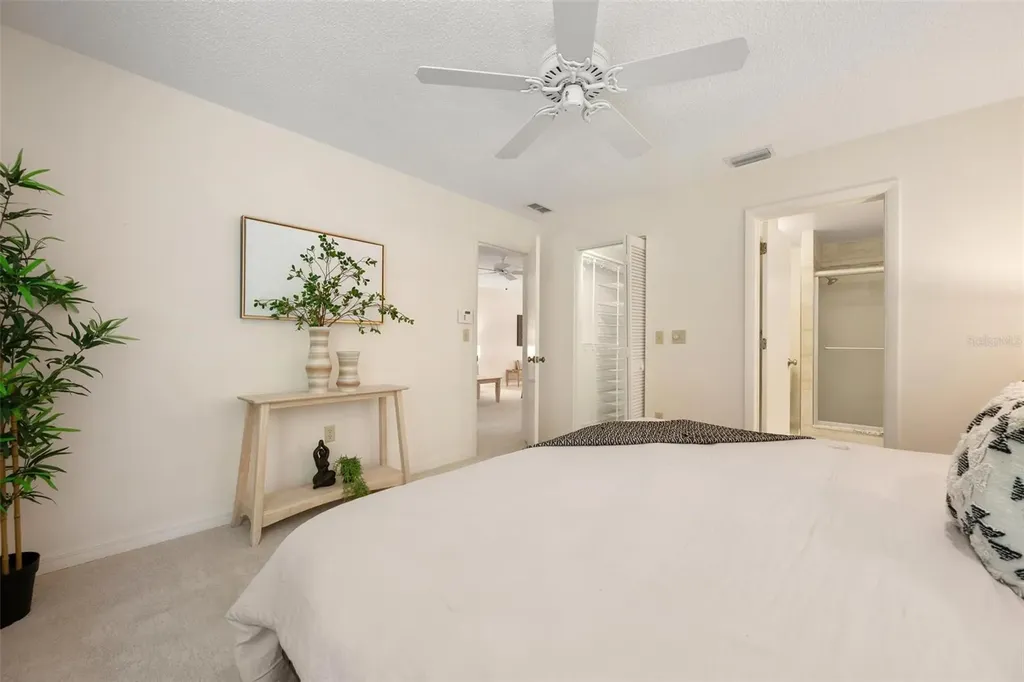 3320 Tallywood Court Sarasota FL 34237