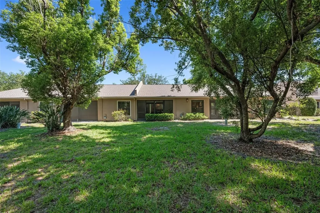 3320 Tallywood Court Sarasota FL 34237