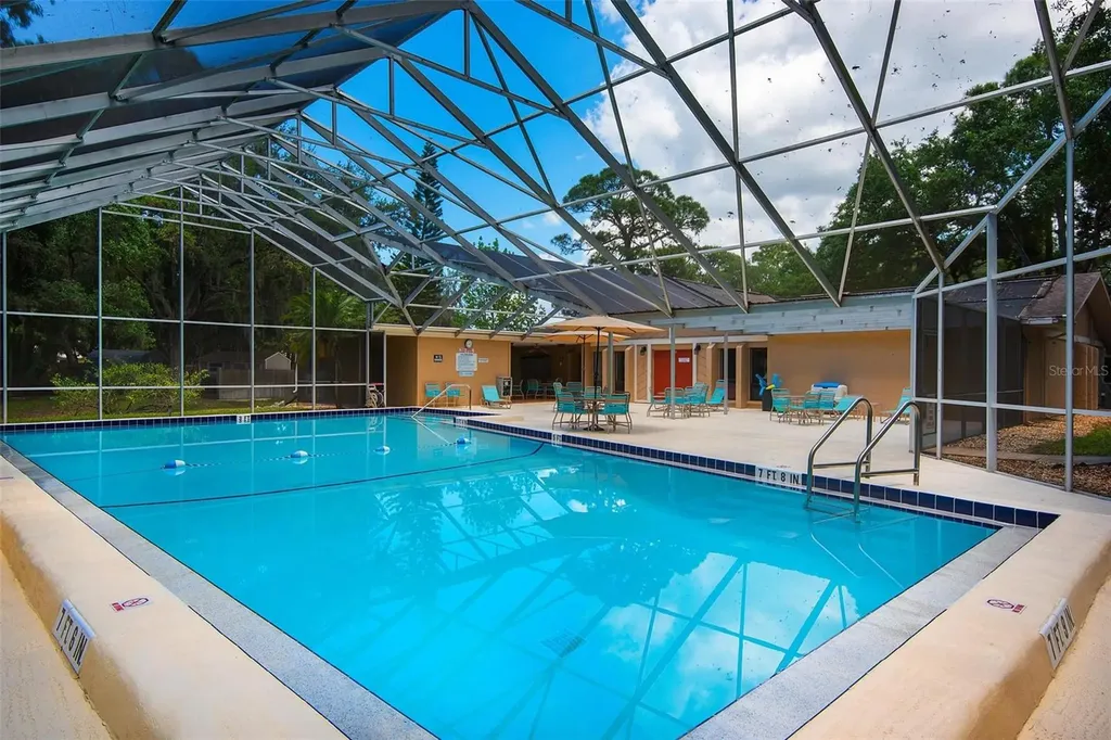 3320 Tallywood Court Sarasota FL 34237