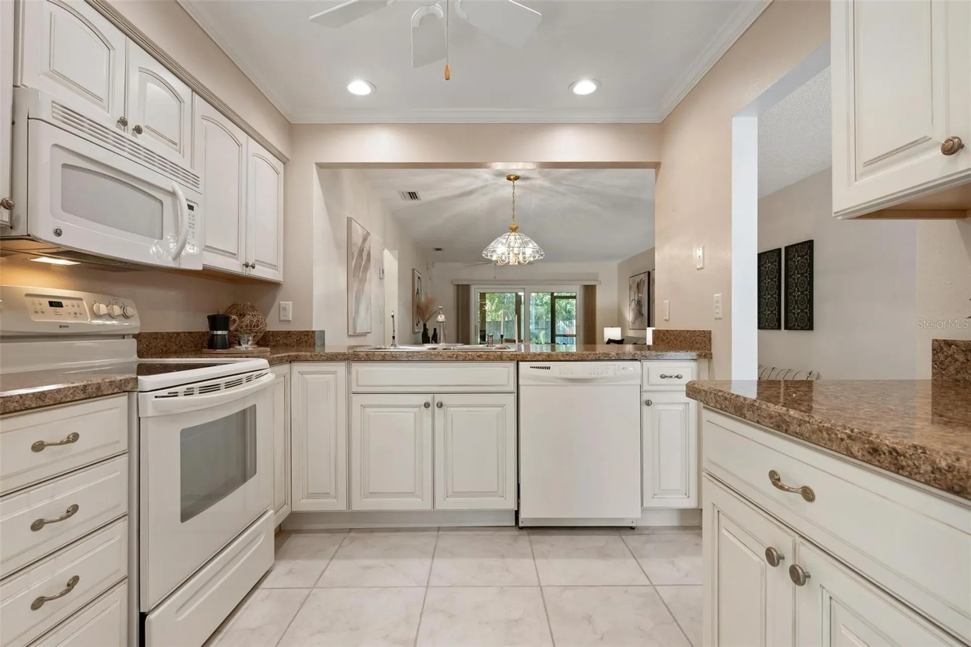 3320 Tallywood Court Sarasota FL 34237