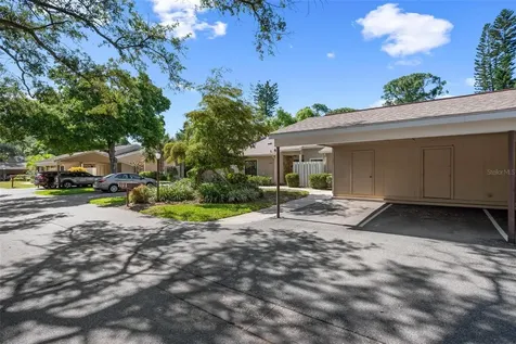 3320 Tallywood Court Sarasota FL 34237