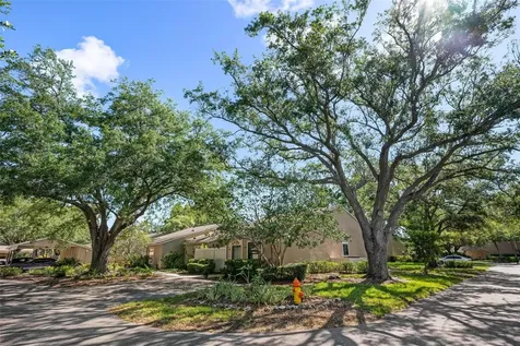 3320 Tallywood Court Sarasota FL 34237