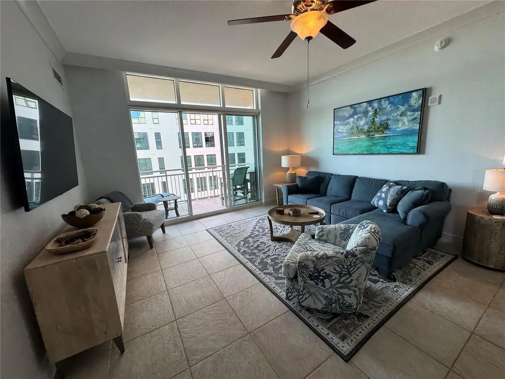 1350 Main Street Sarasota FL 34236