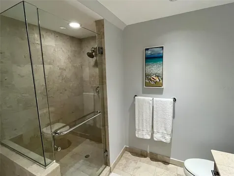 1350 Main Street Sarasota FL 34236