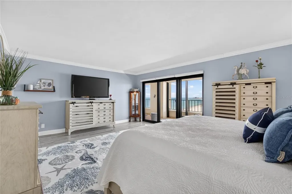 1480 Gulf Boulevard Clearwater Beach FL 33767