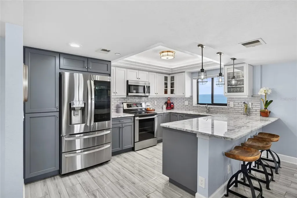 1480 Gulf Boulevard Clearwater Beach FL 33767