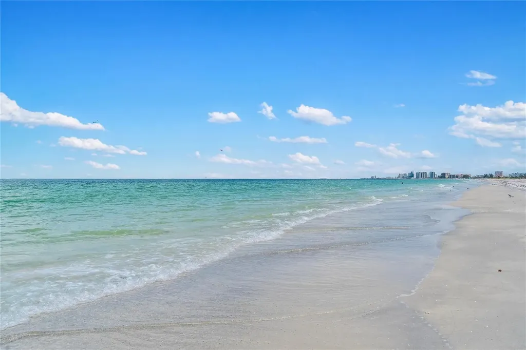 1480 Gulf Boulevard Clearwater Beach FL 33767