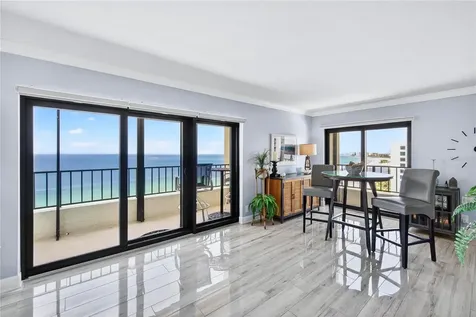 1480 Gulf Boulevard Clearwater Beach FL 33767