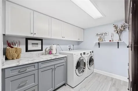 1480 Gulf Boulevard Clearwater Beach FL 33767