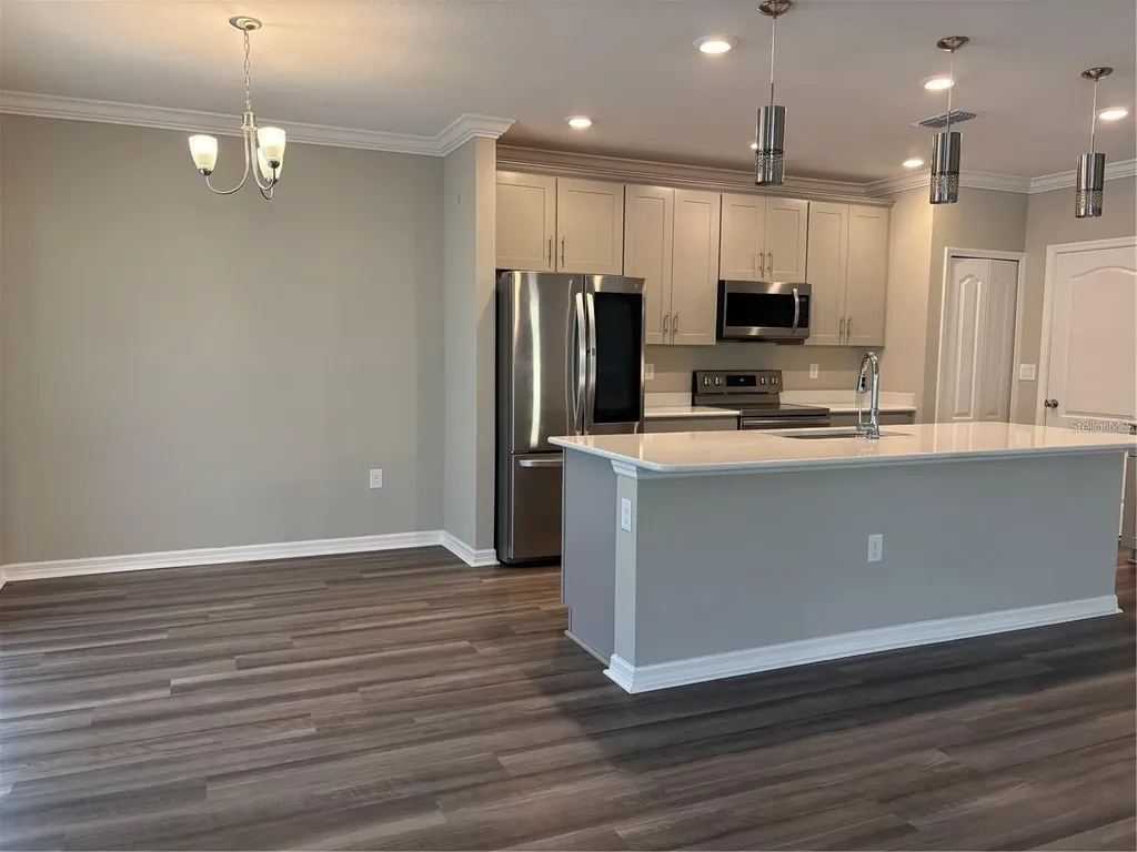 4517 Reisswood Loop Palmetto FL 34221