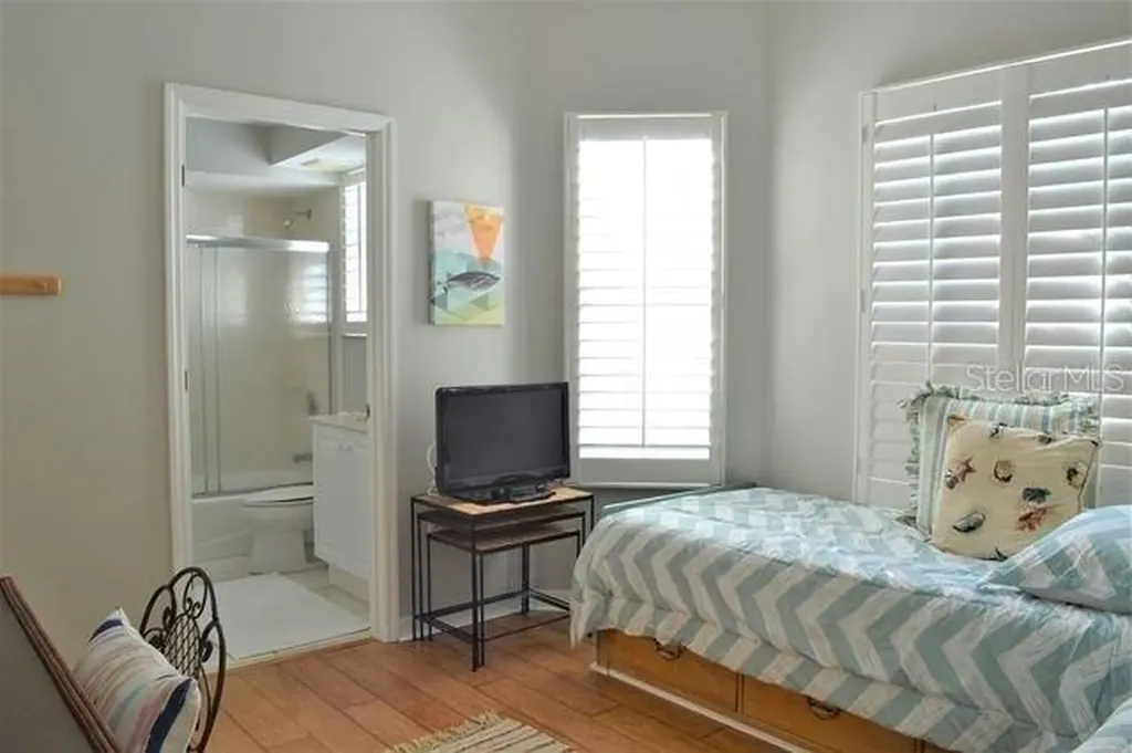 3706 54th Drive W Bradenton FL 34210