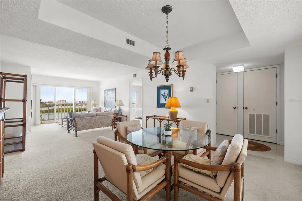 9000 Commodore Drive Seminole FL 33776