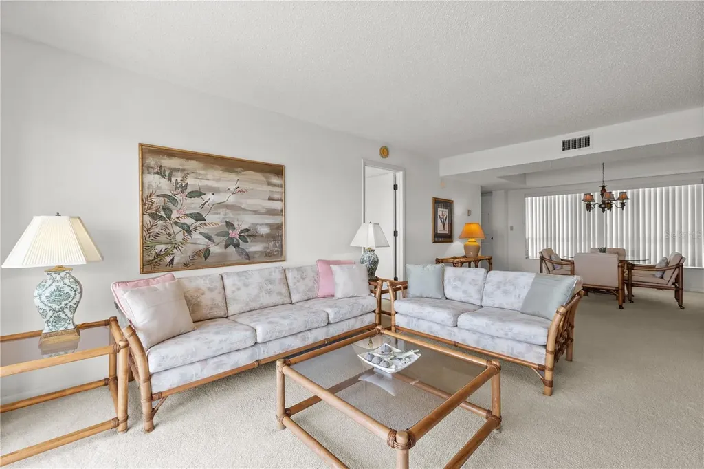 9000 Commodore Drive Seminole FL 33776