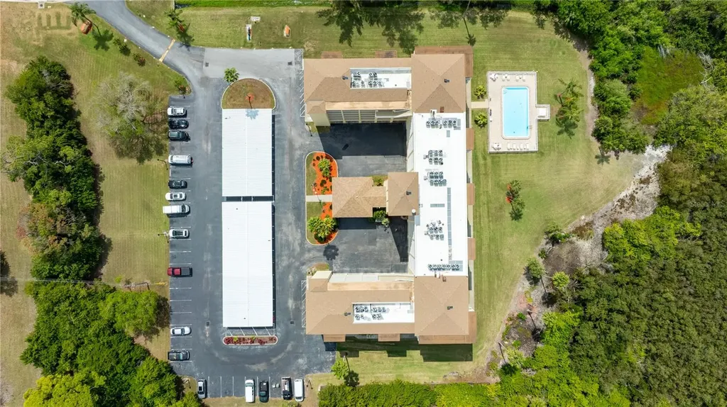 9000 Commodore Drive Seminole FL 33776