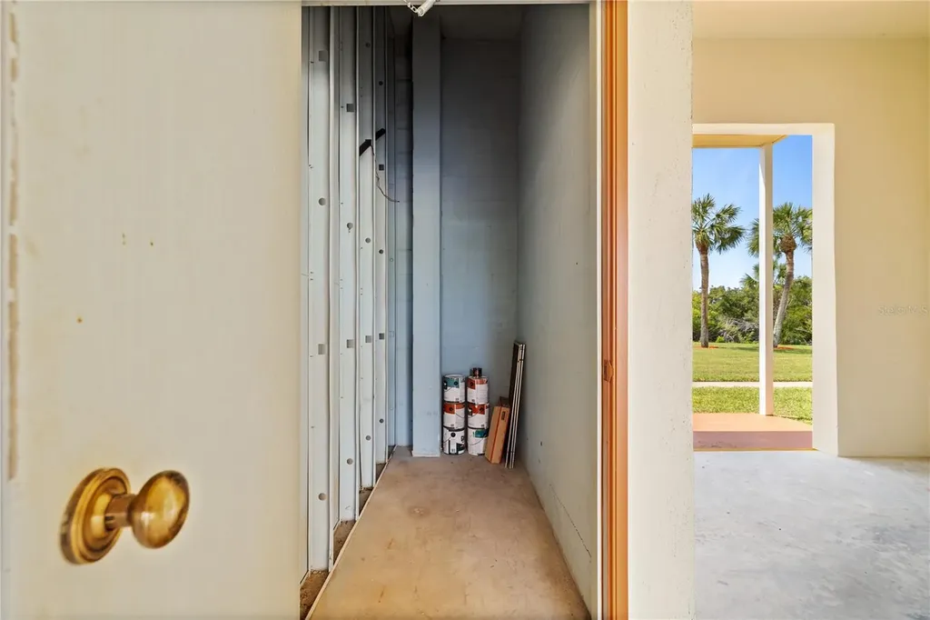 9000 Commodore Drive Seminole FL 33776