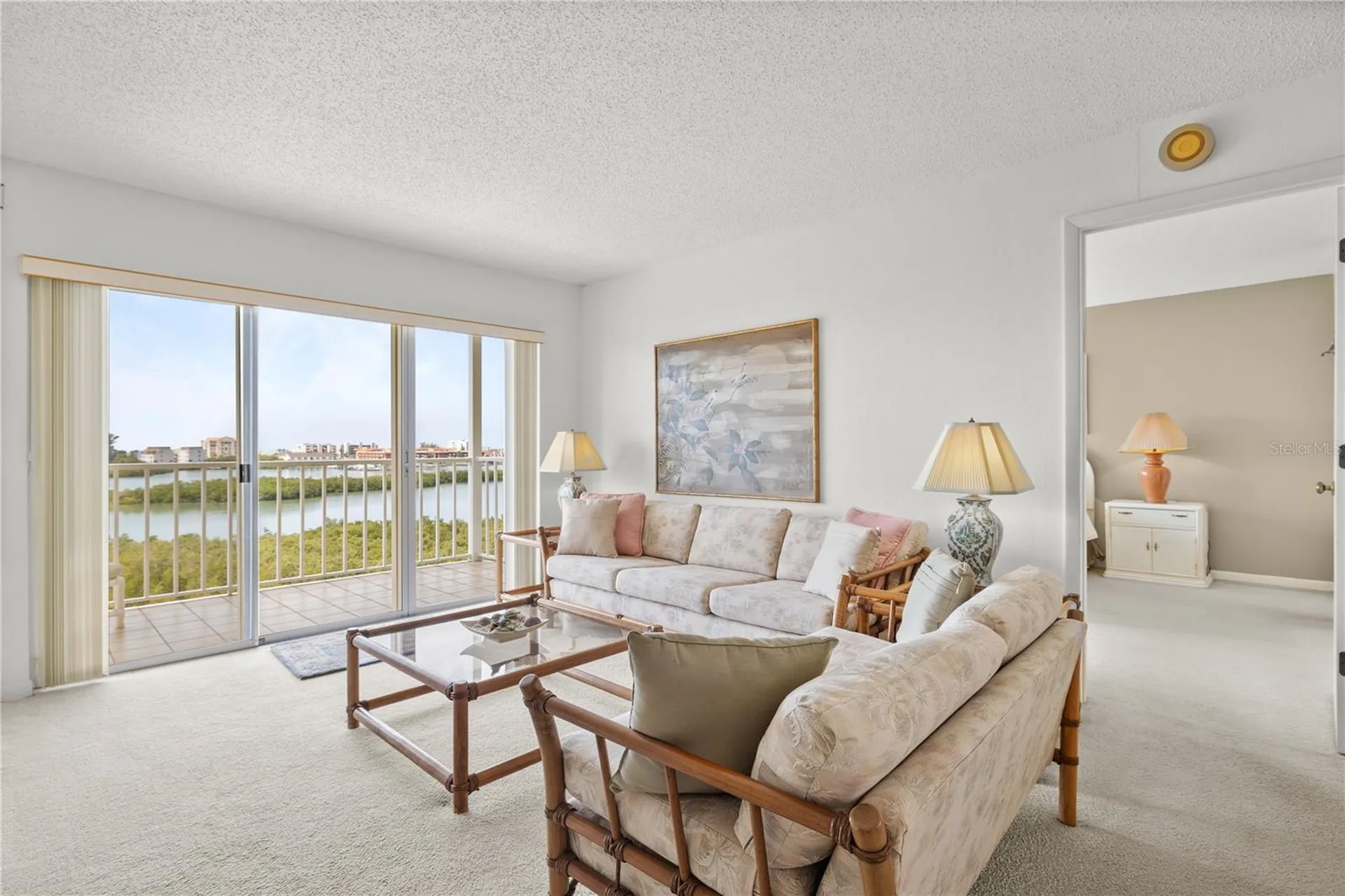 9000 Commodore Drive Seminole FL 33776