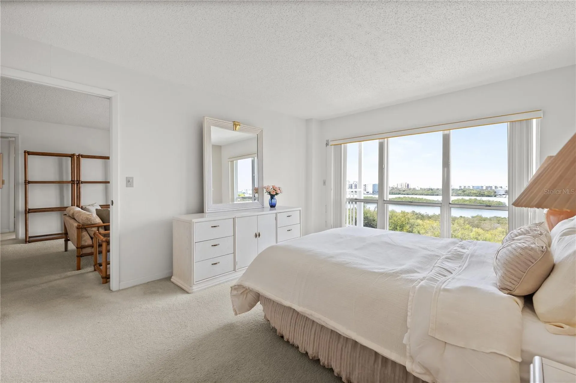 9000 Commodore Drive Seminole FL 33776