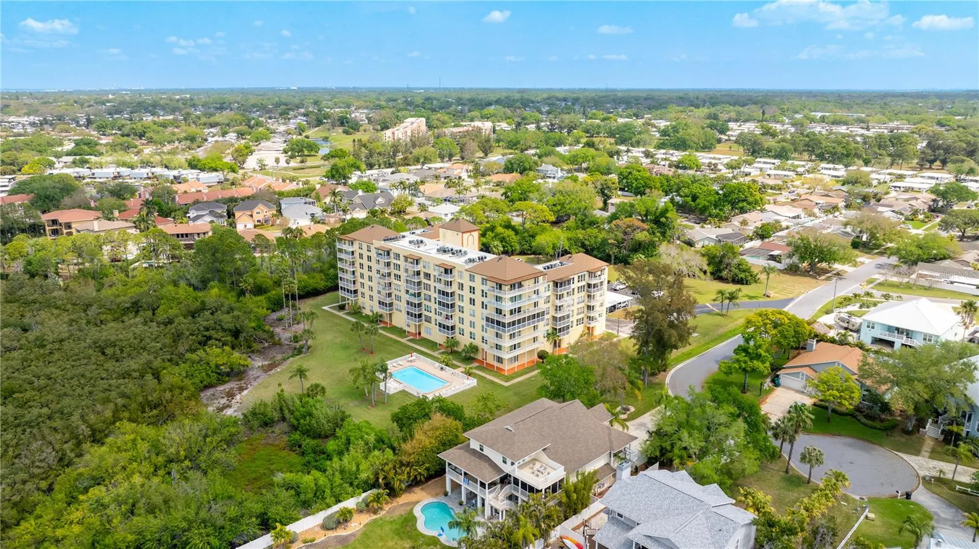 9000 Commodore Drive Seminole FL 33776