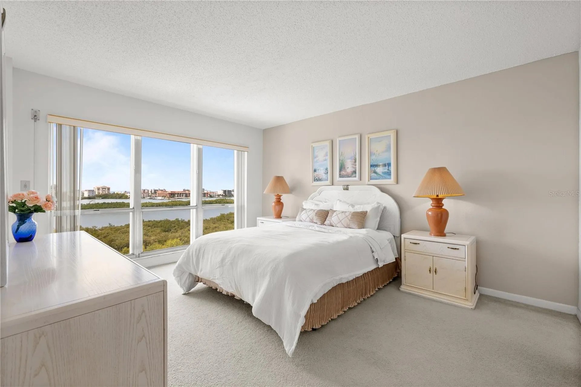 9000 Commodore Drive Seminole FL 33776