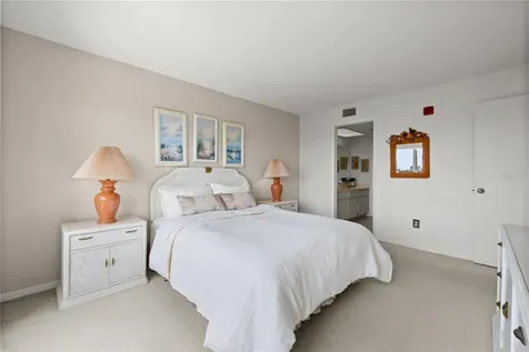 9000 Commodore Drive Seminole FL 33776
