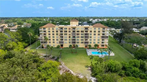 9000 Commodore Drive Seminole FL 33776