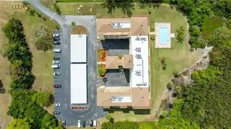 9000 Commodore Drive Seminole FL 33776