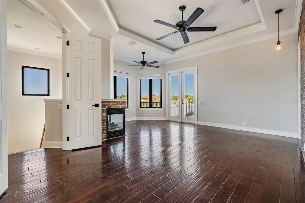 62 Central Court Tarpon Springs FL 34689