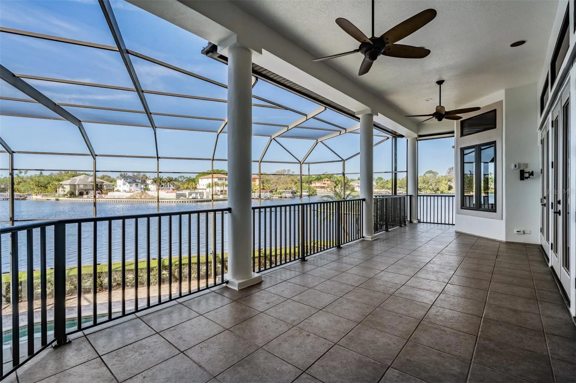 62 Central Court Tarpon Springs FL 34689