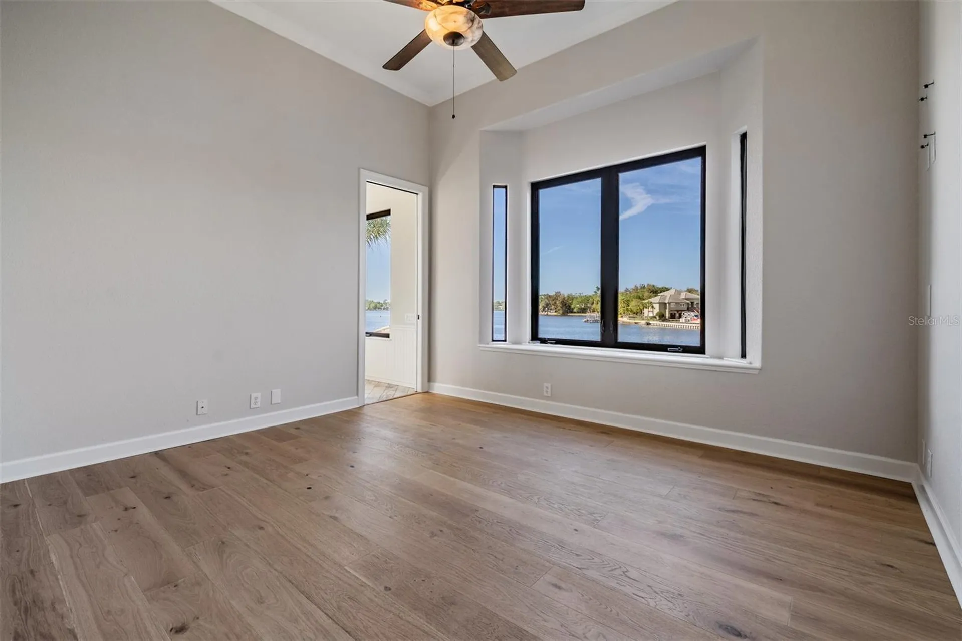 62 Central Court Tarpon Springs FL 34689