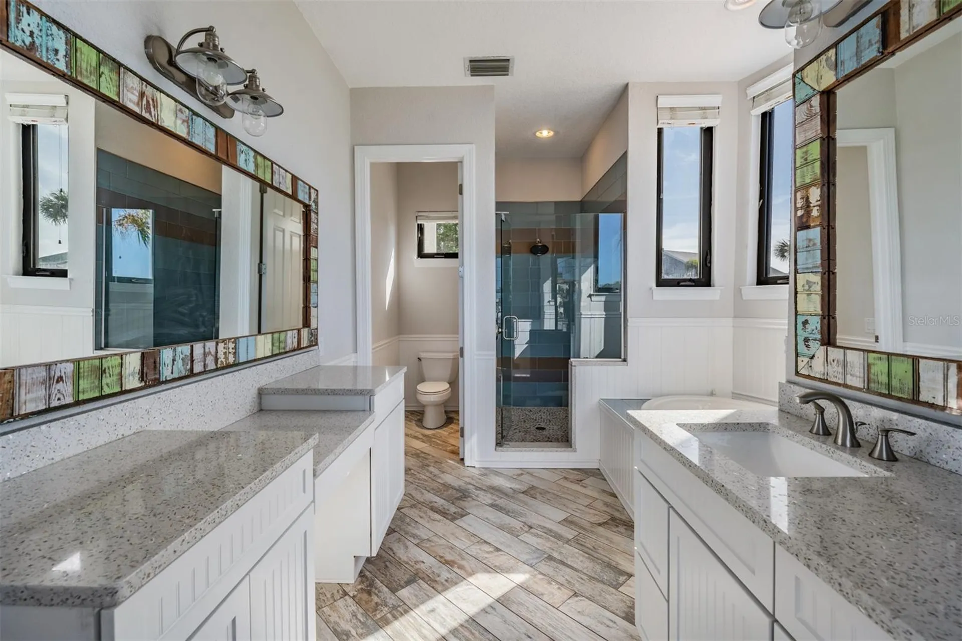 62 Central Court Tarpon Springs FL 34689