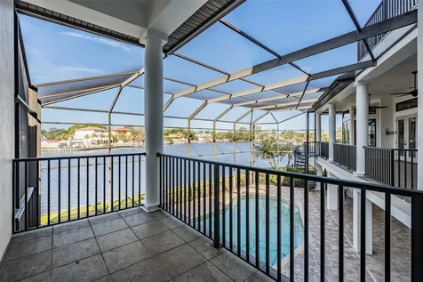 62 Central Court Tarpon Springs FL 34689