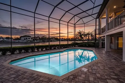 62 Central Court Tarpon Springs FL 34689