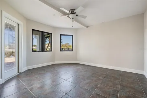 62 Central Court Tarpon Springs FL 34689
