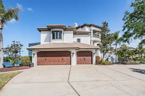 62 Central Court Tarpon Springs FL 34689