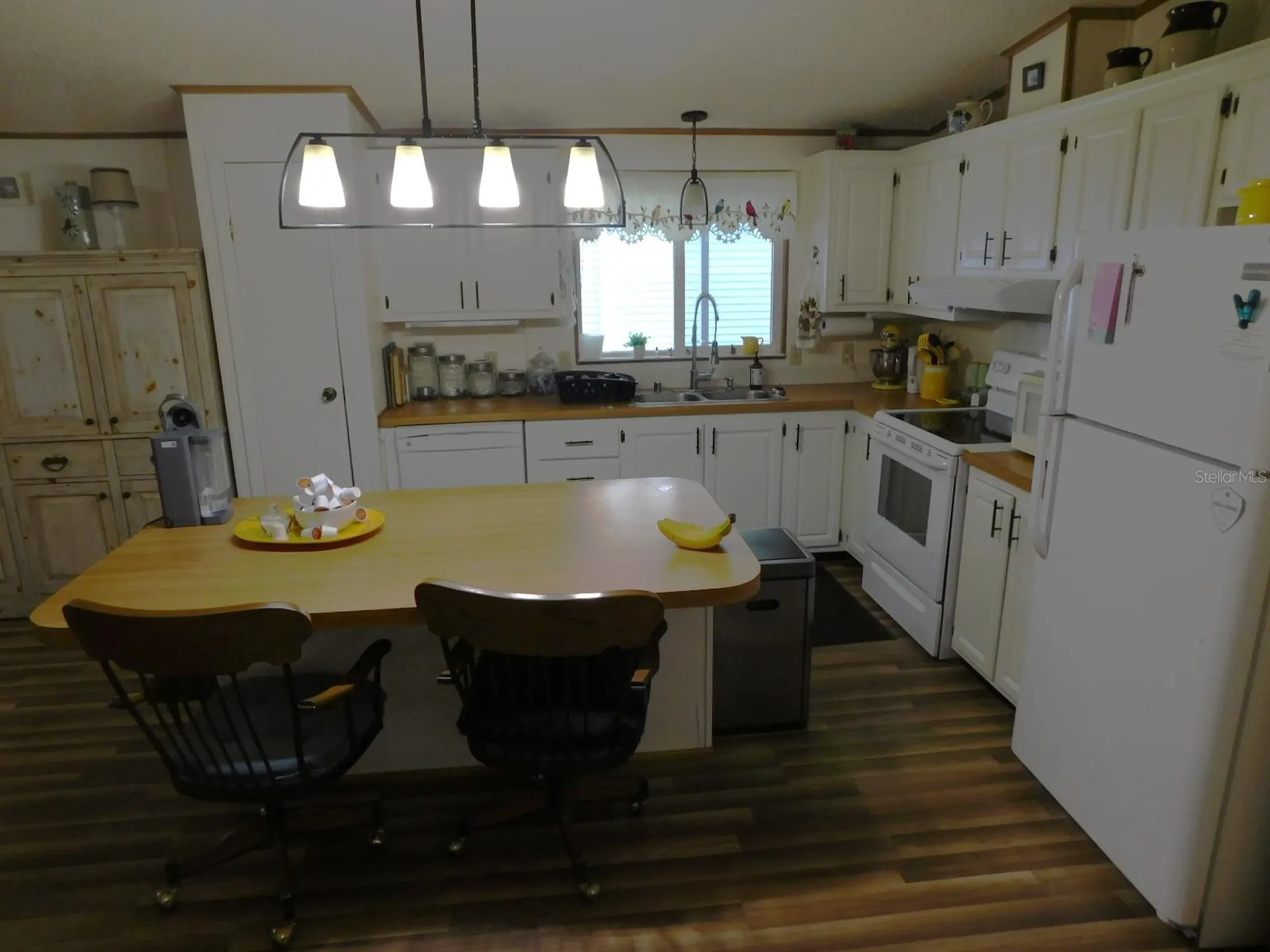 1001 Starkey Road Largo FL 33771