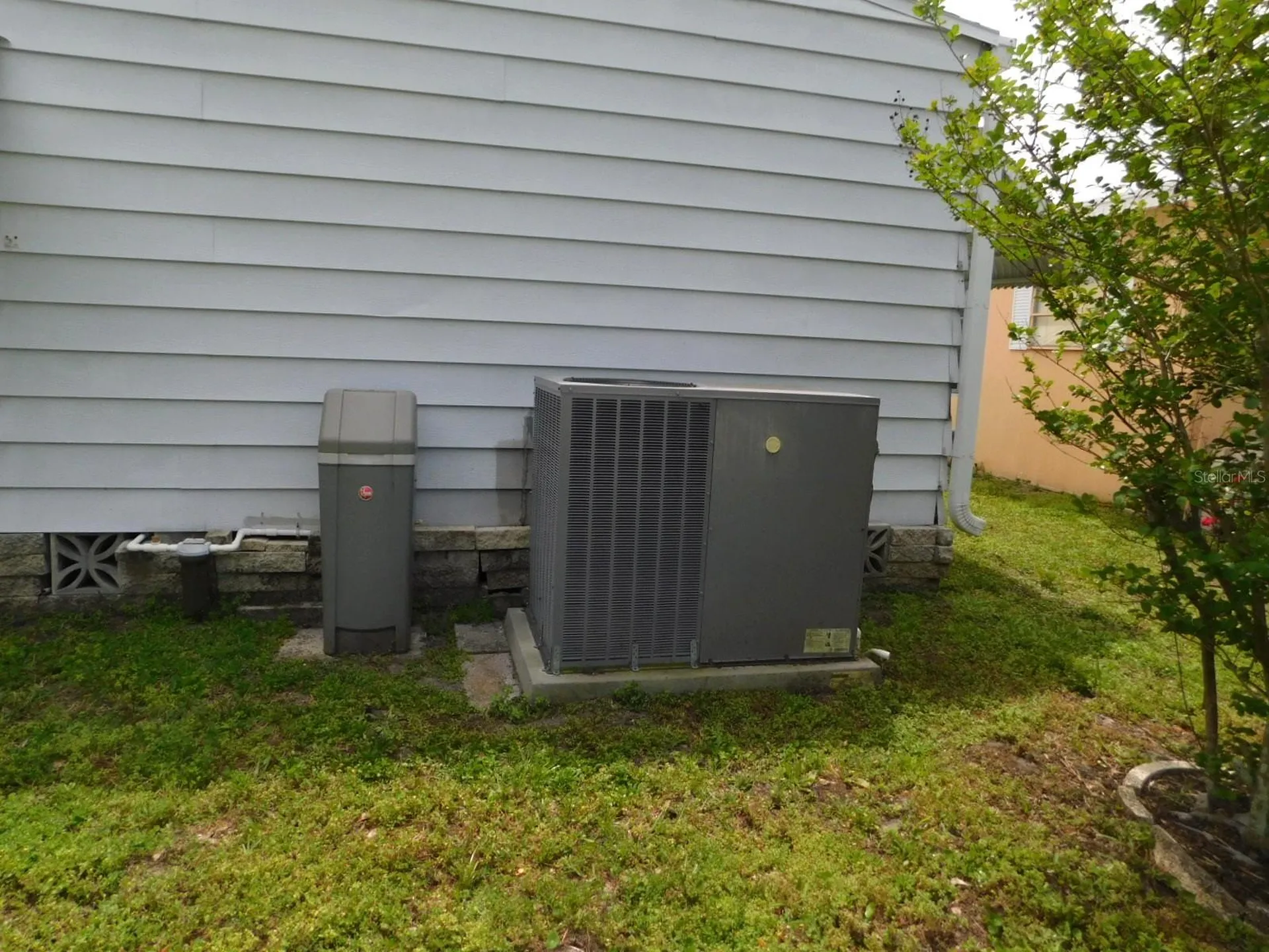 1001 Starkey Road Largo FL 33771