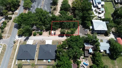 Dewitt Court Eustis FL 32726