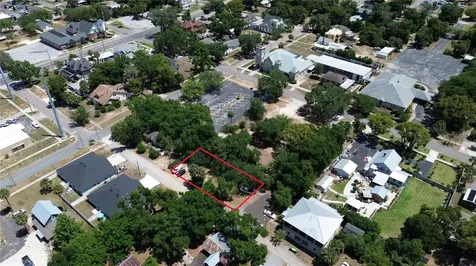 Dewitt Court Eustis FL 32726