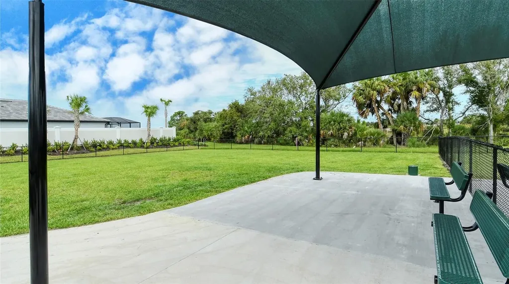 6166 Winding Pine Drive Nokomis FL 34275
