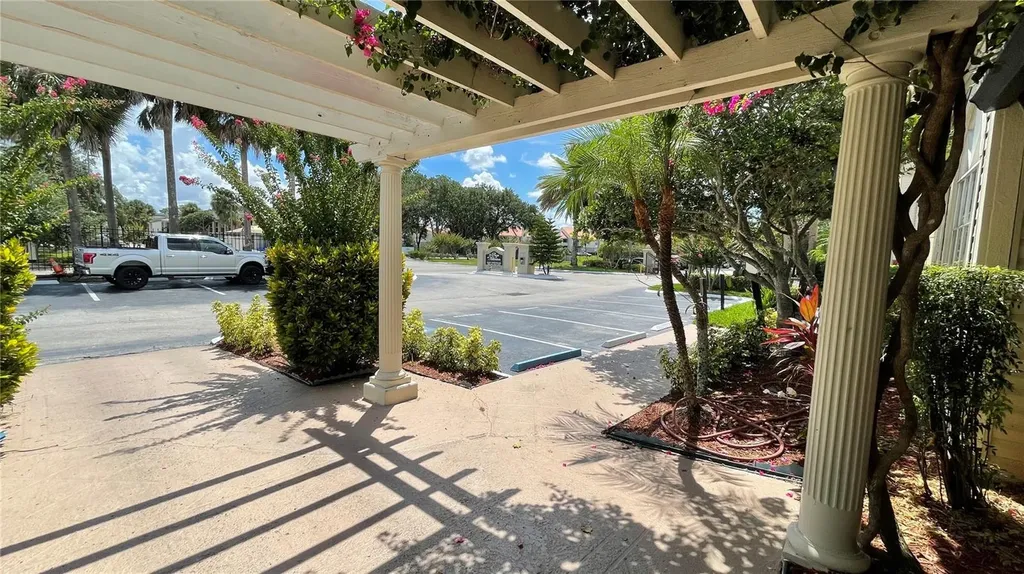 1932 Lake Atriums Circle Orlando FL 32839