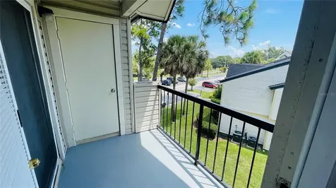 1932 Lake Atriums Circle Orlando FL 32839