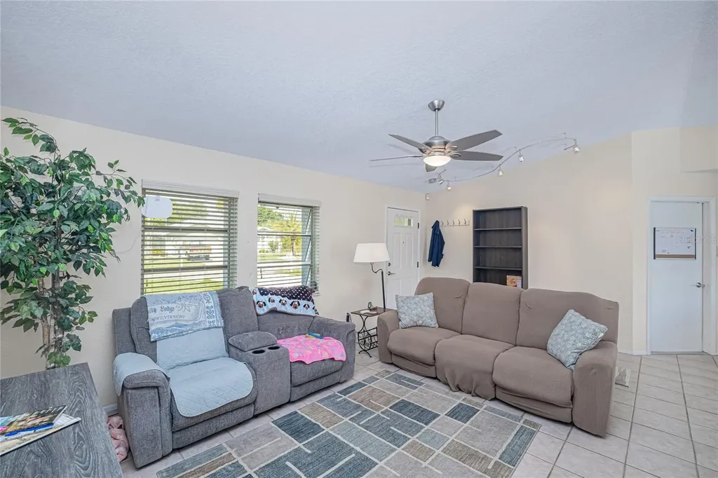 390 Tres Lagoas Street Punta Gorda FL 33983