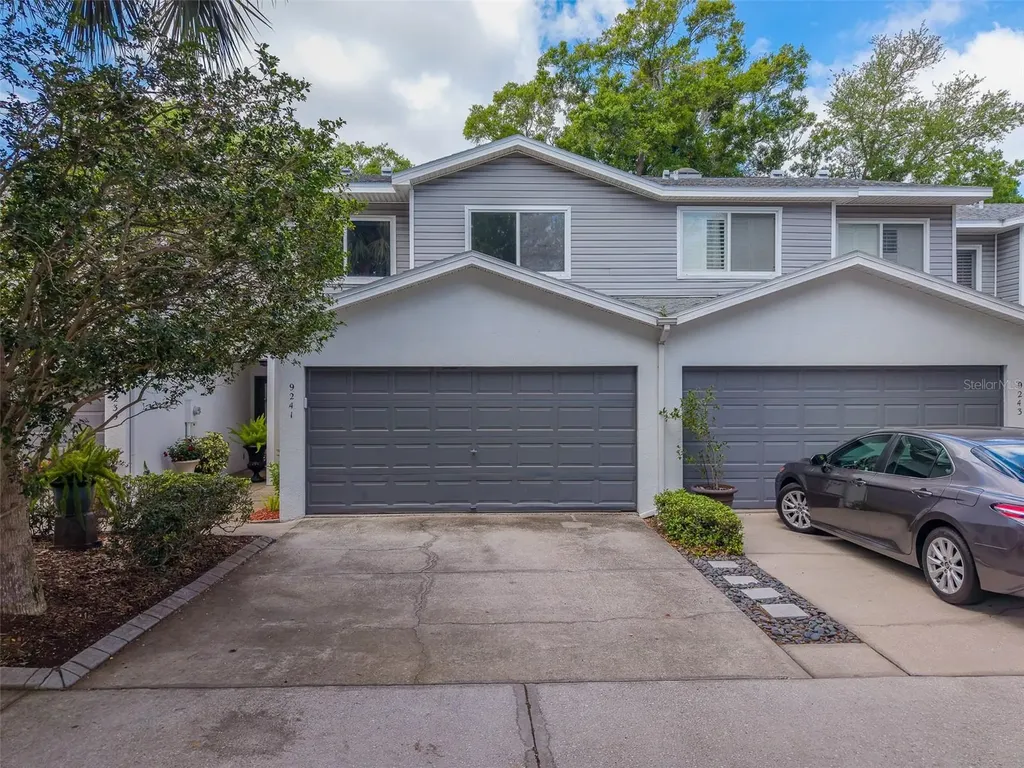 9241 Jakes Path Largo FL 33771