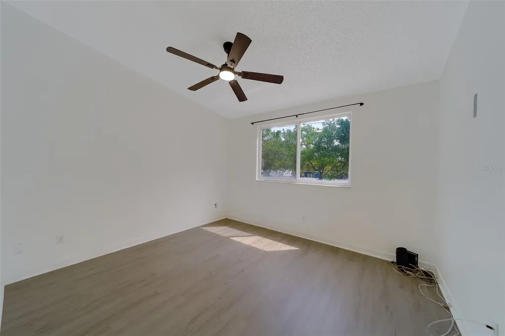 9241 Jakes Path Largo FL 33771