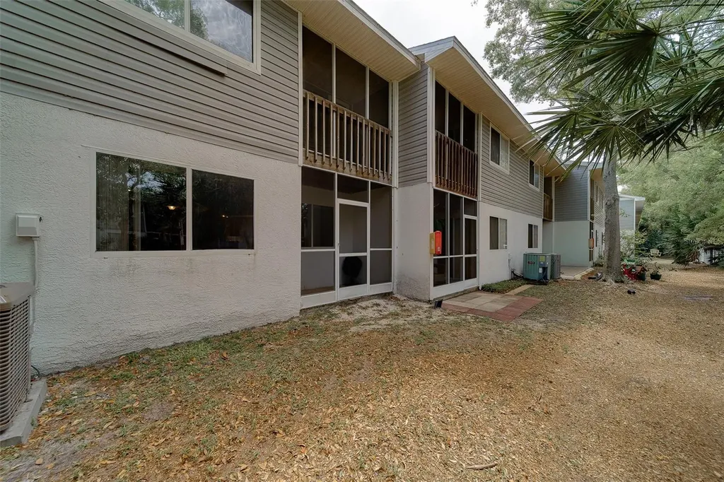 9241 Jakes Path Largo FL 33771